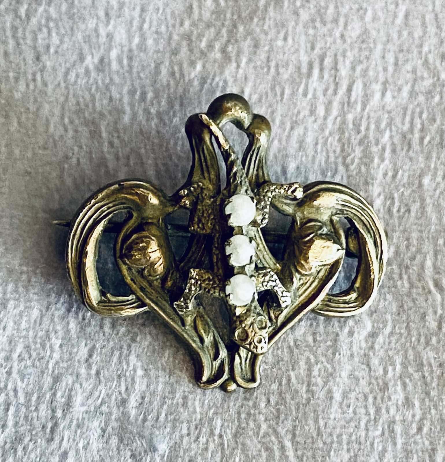 Victorian Unique Ornate Lizard Gold Filled 1” Bar Pin with Seed Pearl Accent