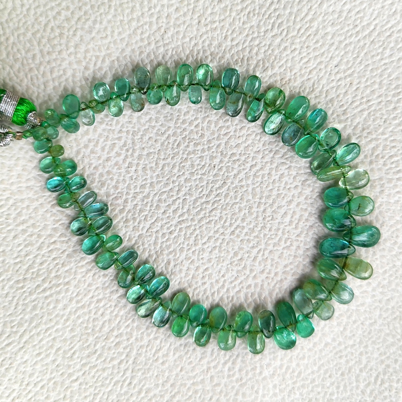 Madagascar Green Apatite Gems 5×3-7x5mm Smooth Pear Beads 7″ Jewelry Strand