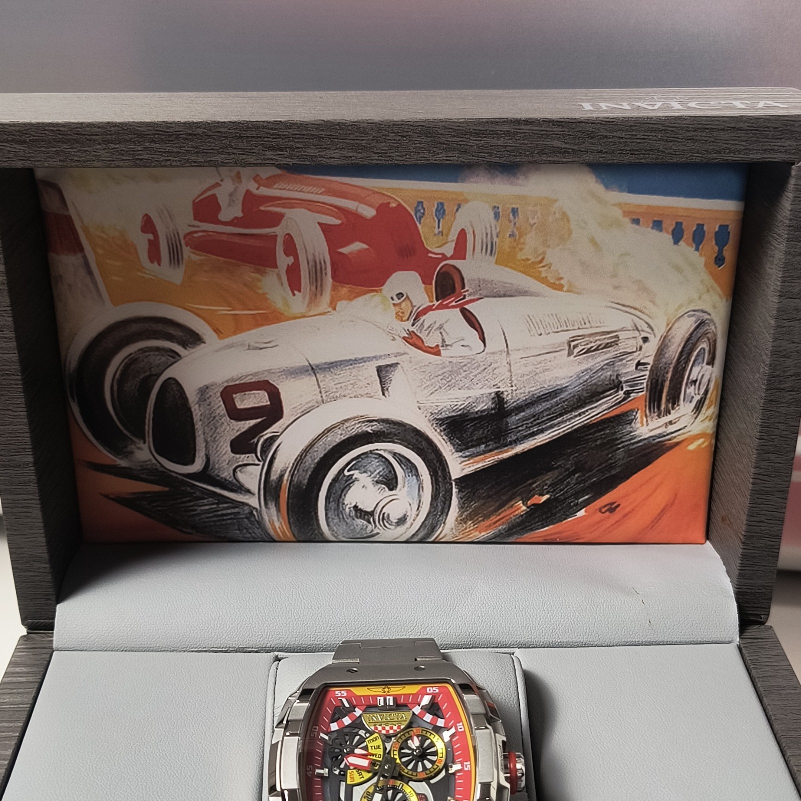Limited Edition box w/ Invicta Racing Quartz Chronograph 47mm Red/Black Dial SS
