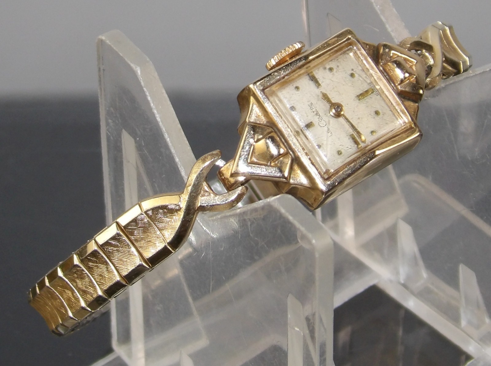 Le Coultre 10k Gold Filled Women’s Wind Wristwatch #31079536