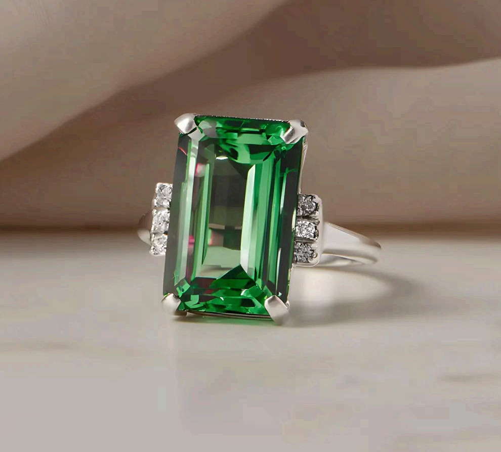 Green Emerald Cut Ring Surgical Steel Cocktail Statement Cubic Zirconia