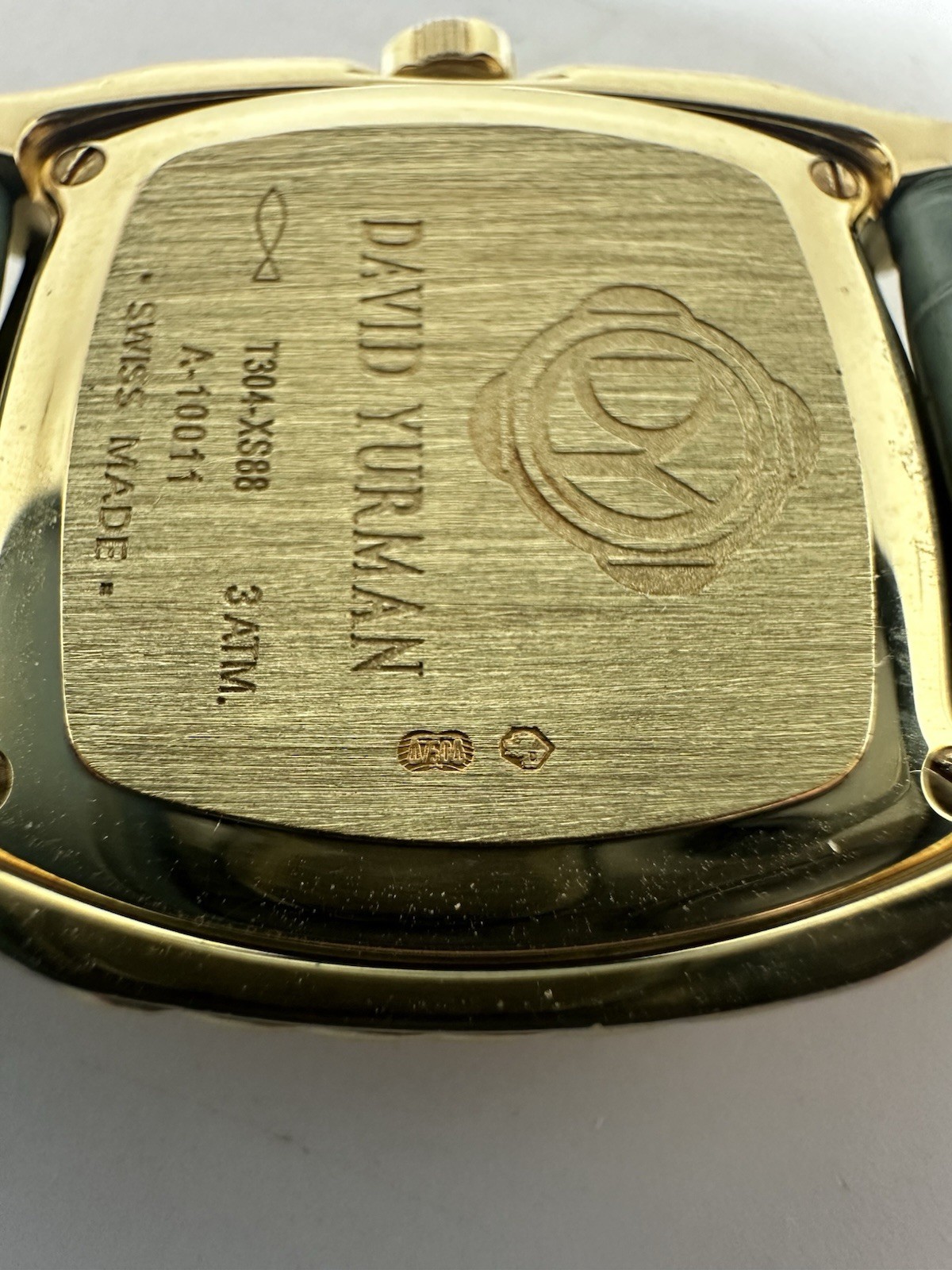 18k Ladies David Yurman Thoroughbred Watch – Mother Of Pearl – T304-XS88 – 25mm