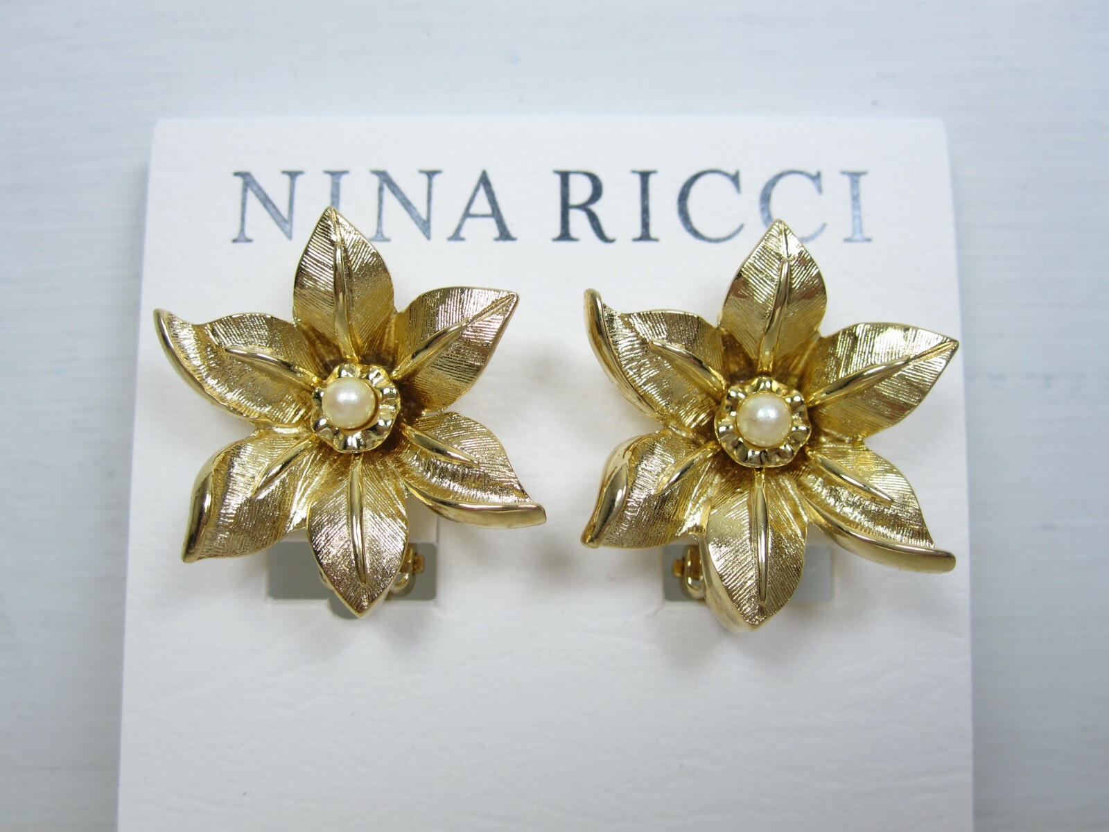 Nina Ricci Gold Plated Clip-on Earrings with Pearls – 3322