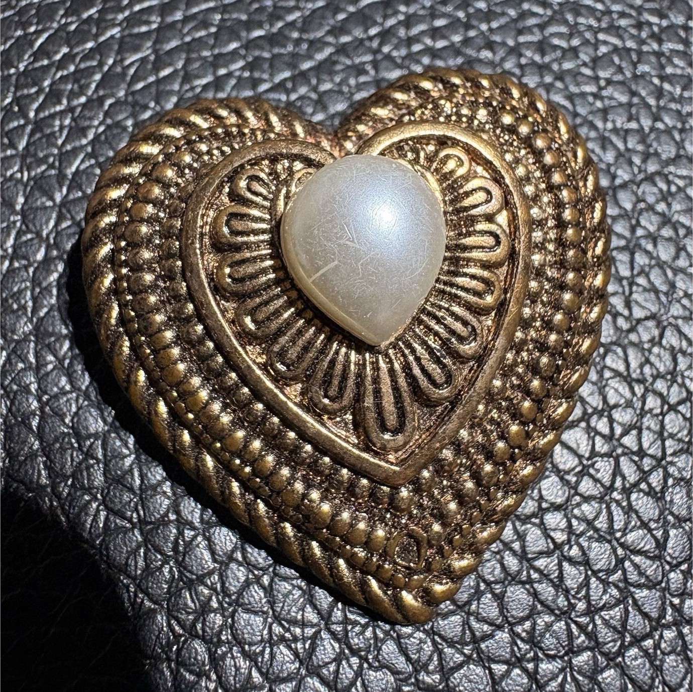 Gold Tone Heart Brooch Pin White Imitation Pearl Cabochon Bezel Signed