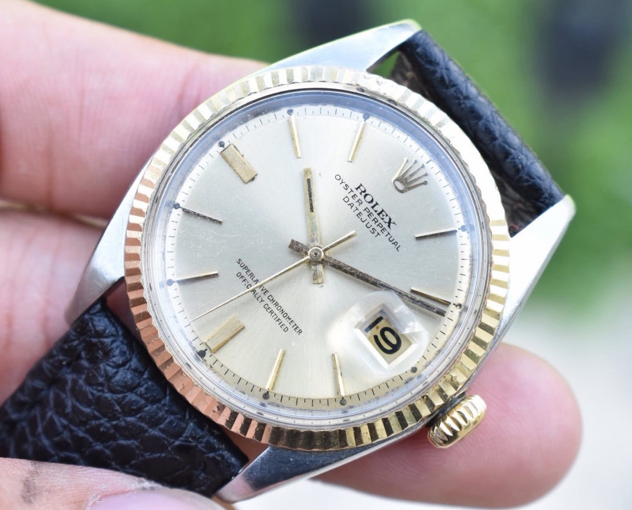 Rolex Datejust 36mm Ref 1601 Two Tone 18K Gold Bezel Champagne Dial