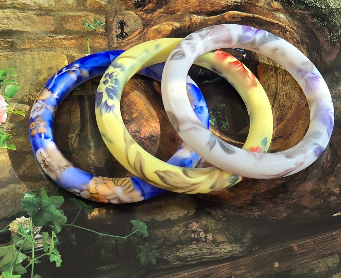 Wholesale Bangles Lot of 12 Resin Bangle Colorful Flower Print Stackable