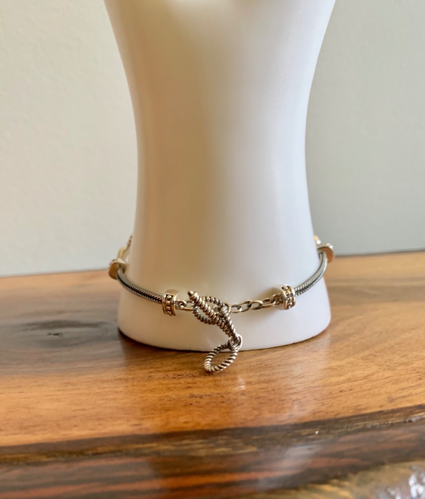 Elite Shungite Bracelet in Sterling Silver – 8.0 ctw. (7.25-8.25 in.)