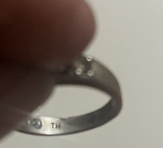 925 Sterling Silver Women’s Ring Size 7 Stamped SU CZ TH Cubic Zirconia