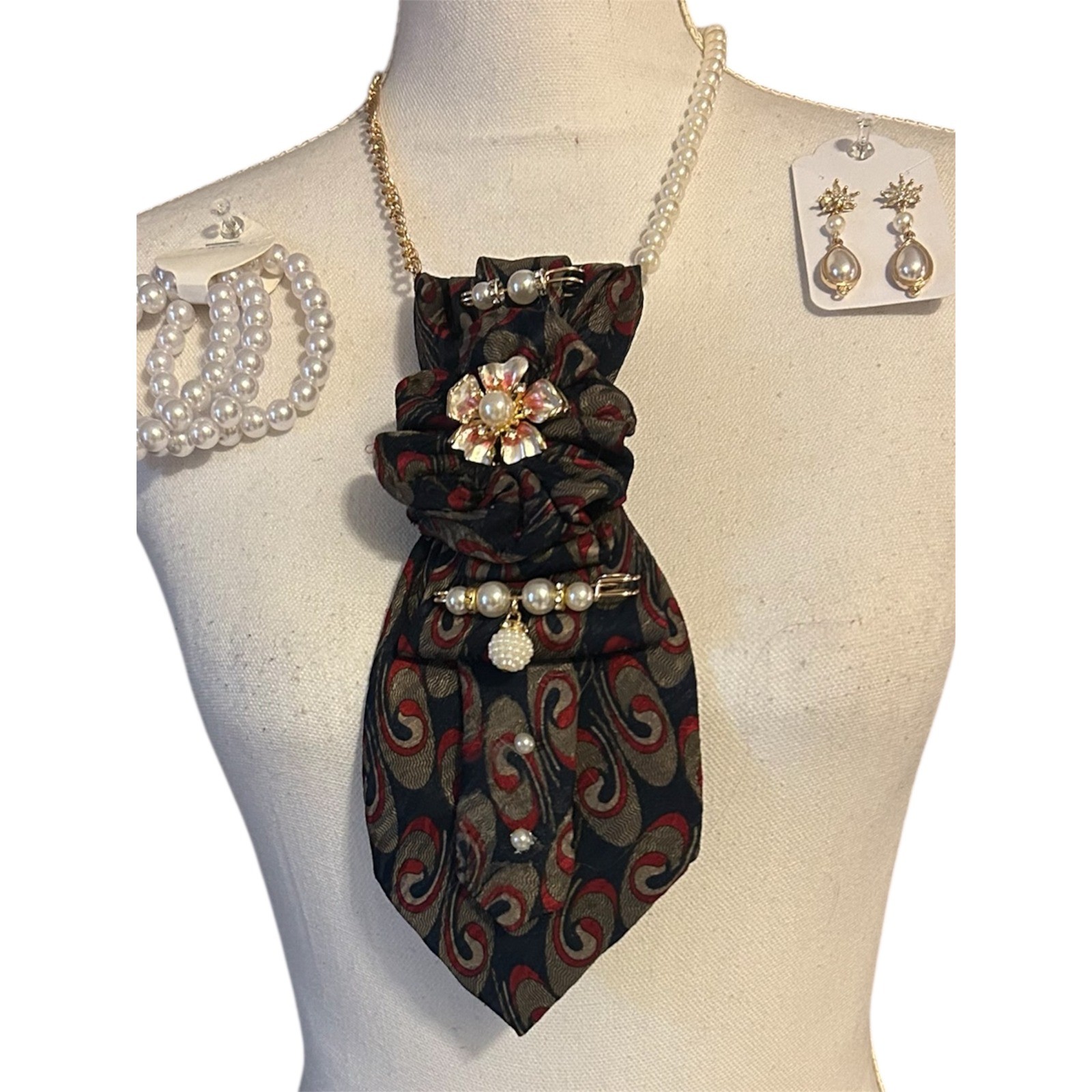Geoffrey Beene Upcycled Paisley Tie Necklace Set Pearl Earrings & Bracelets