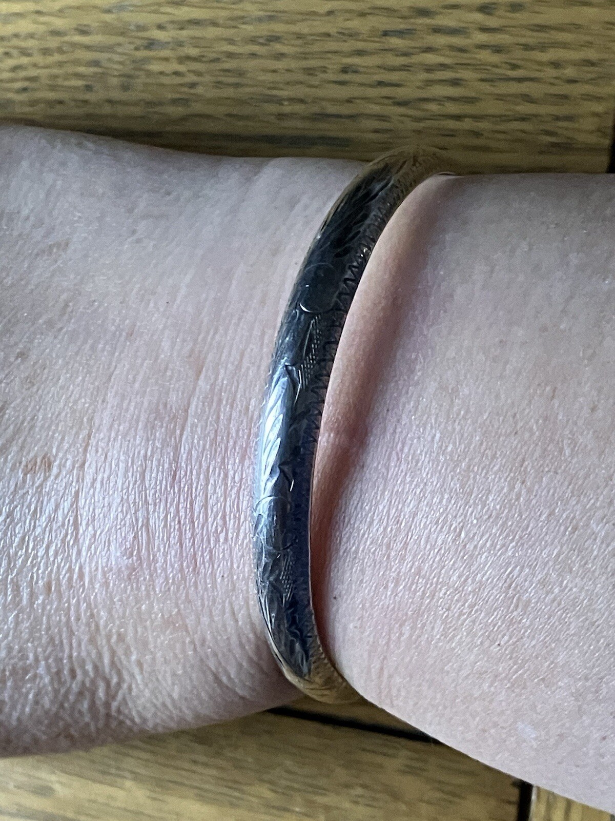Vintage Sterling Silver Decorative Etched Pattern Band Bangle With Safety Chain