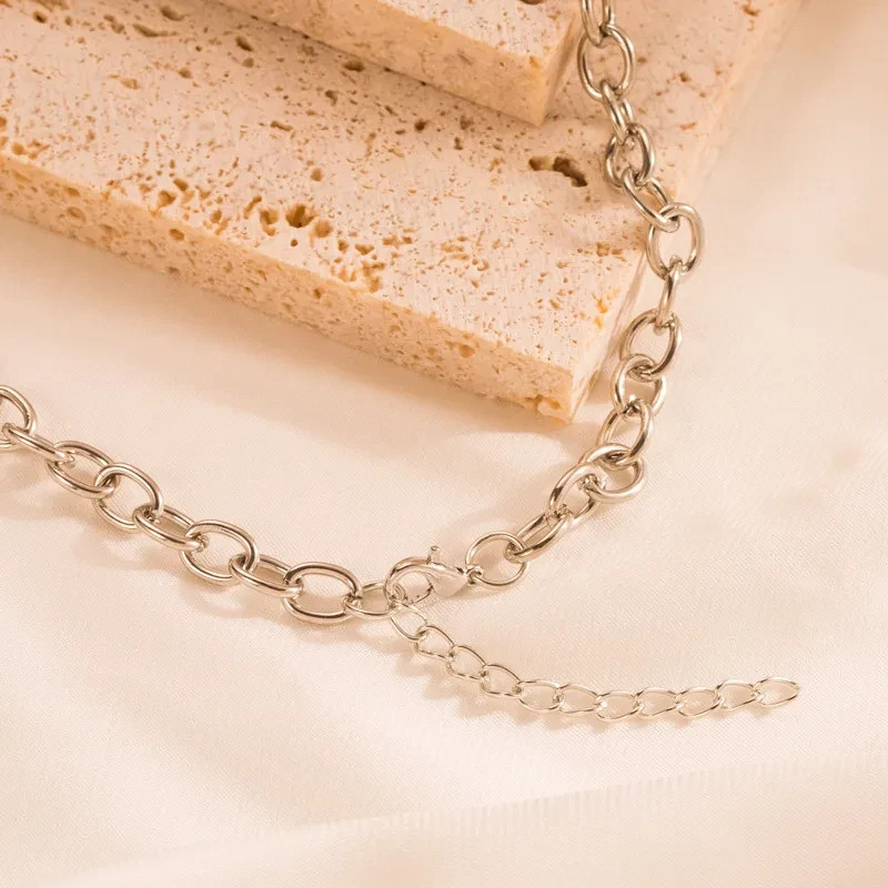 Alloy Plating Inlay Turquoise Silver Plated Women’s Sweater Neckace