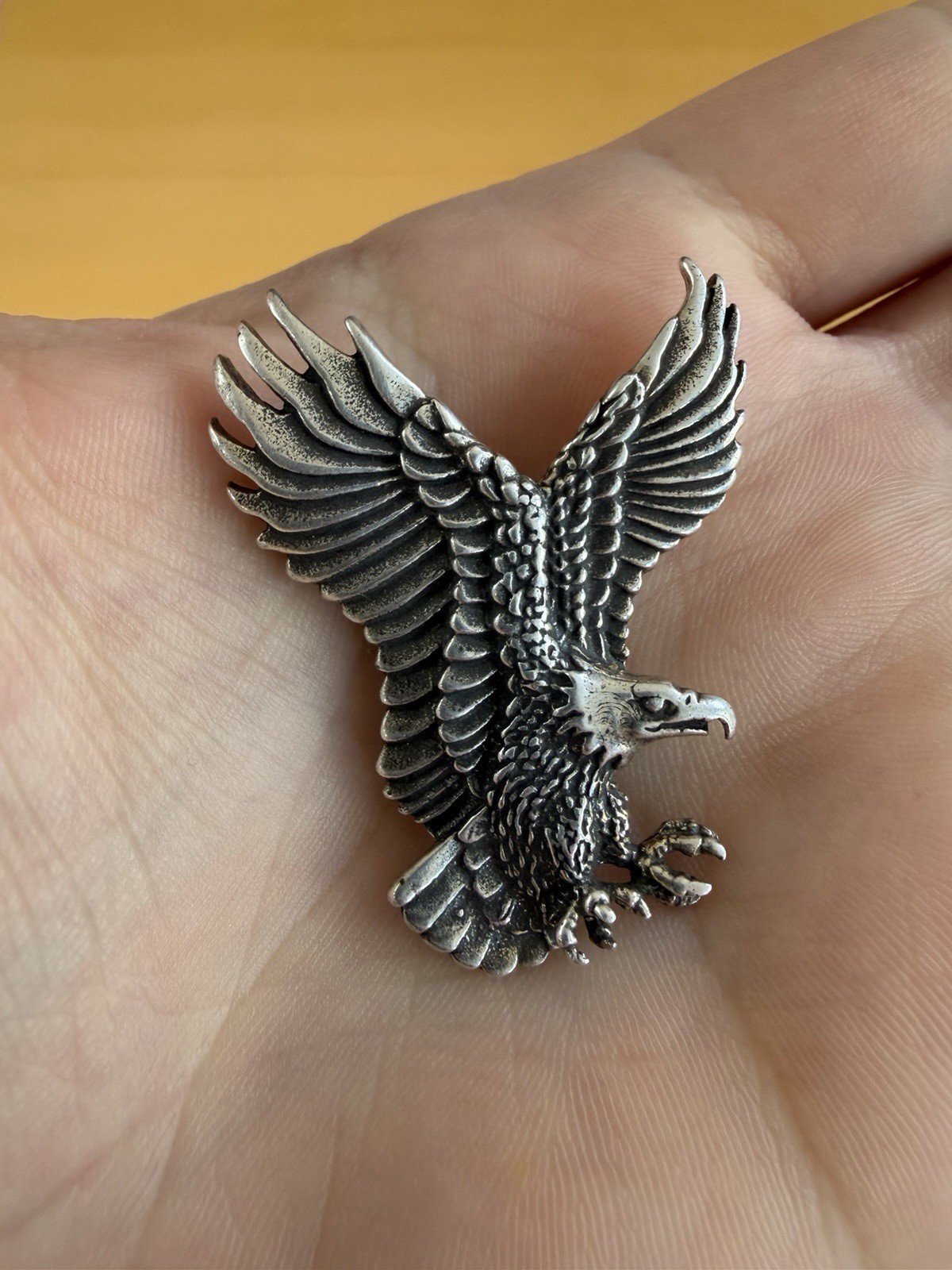 Vintage Native American Shube’s Manufacturing Inc Sterling Silver Eagle Pendant