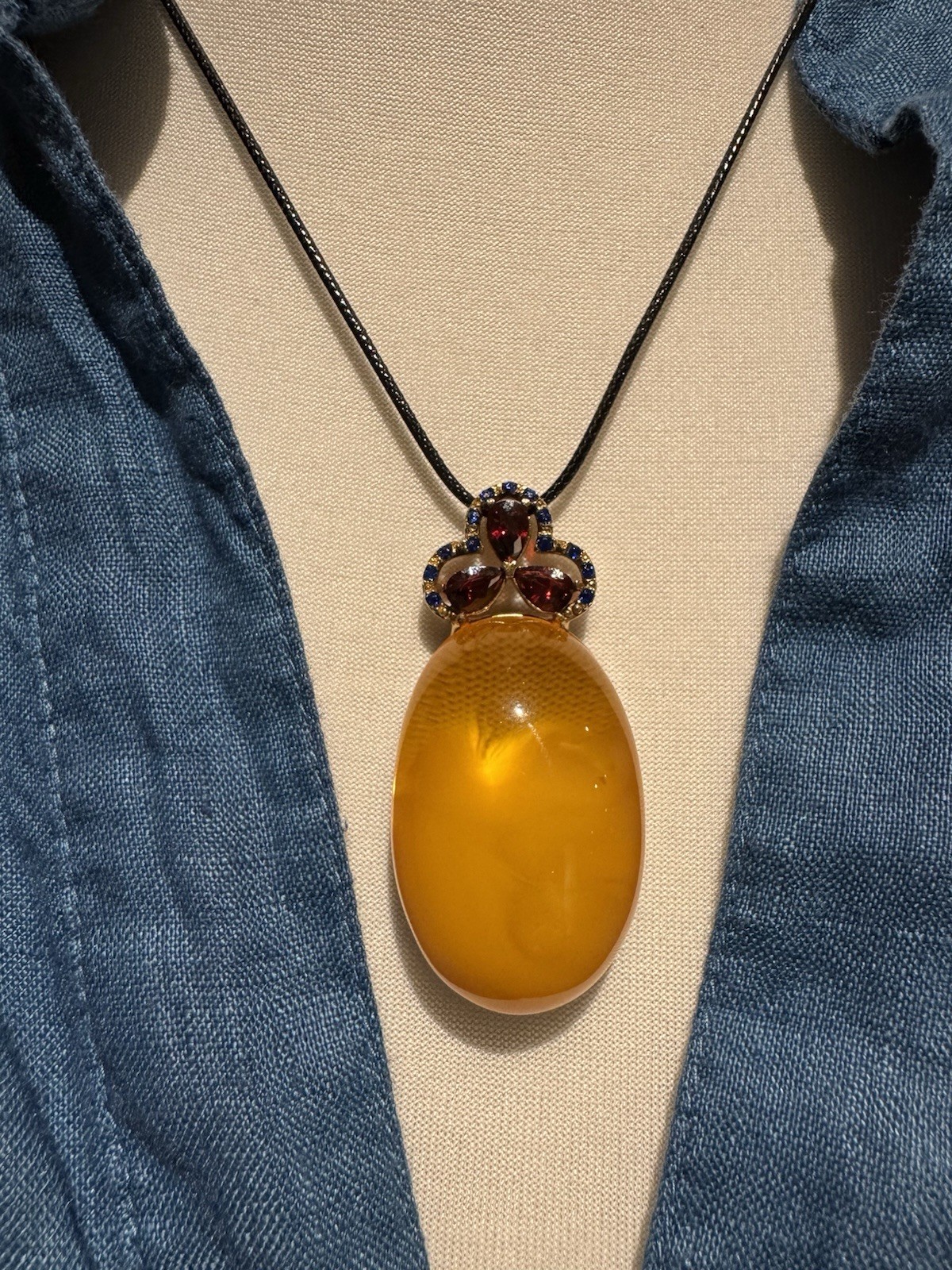 Natural Baltic Amber Pendant Butterscotch Egg Yolk in Sterling Silver 18.4g