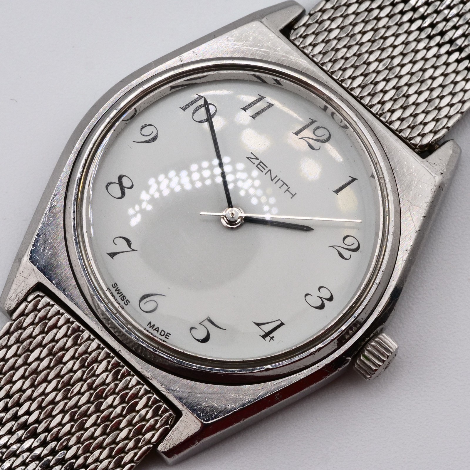 Zenith 01.1670.360 Steel White Dial Manual Wind Vintage Watch 1970s works well