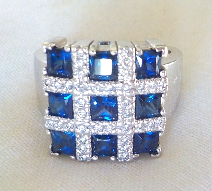14k White Gold Panel Cluster Sapphire Diamond Ring – 9.50 gms, Sz 6.5, 2.0 ctw