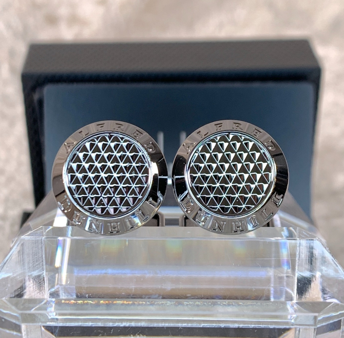 Dunhill Cufflinks Round Dark Silver Diamond Cut Texture with Case & Card