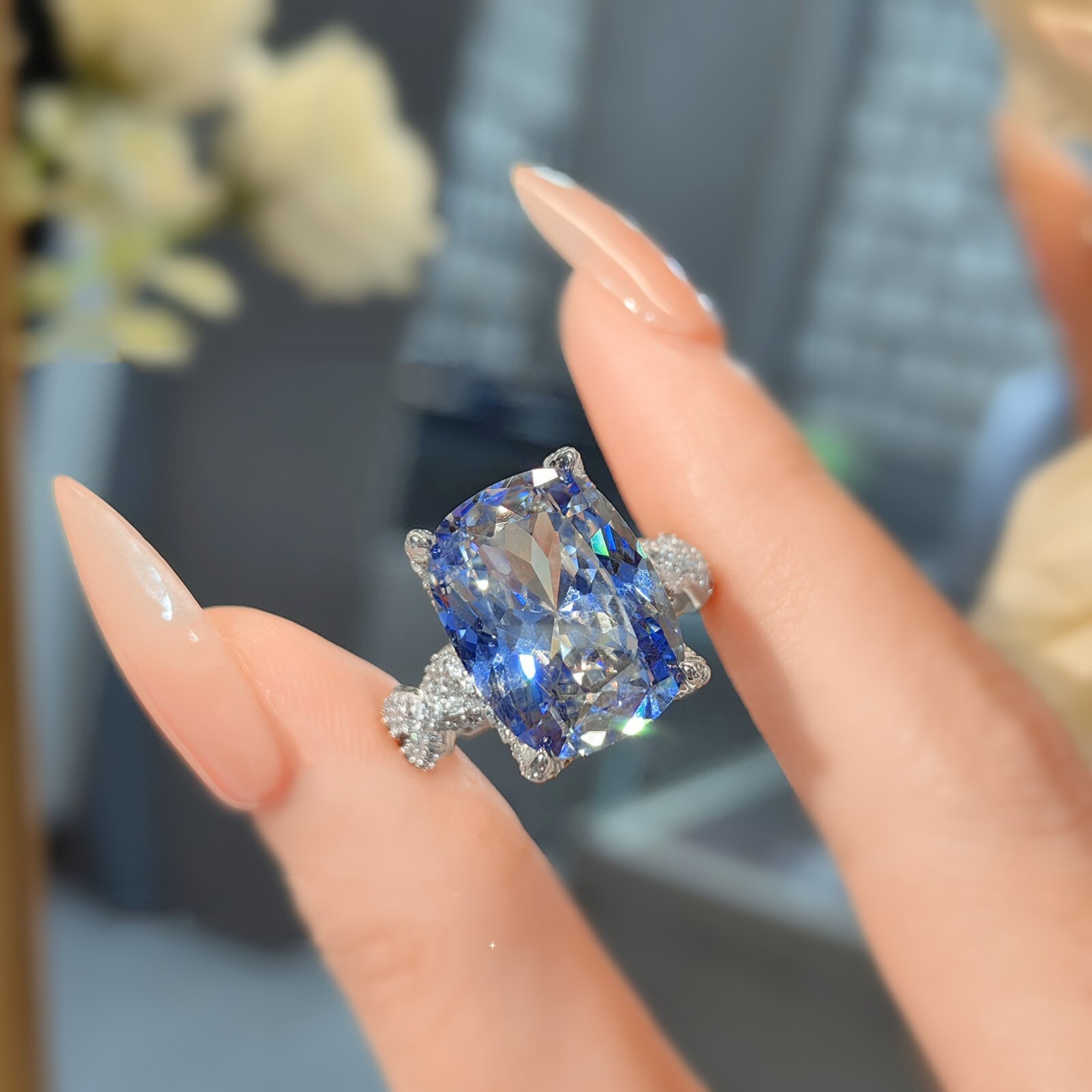 New Hign Carbon Tanzanite Blue Topaz Gemstone Luxury Charm Women Silver Rings