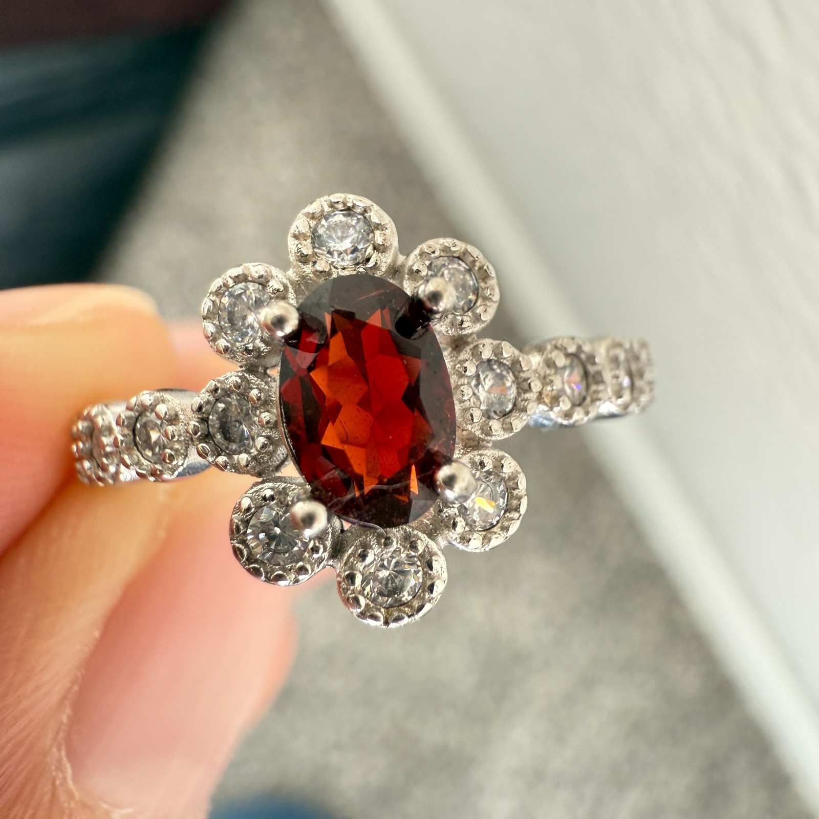 925 Sterling Silver Ring 6x4mm Natural Rhodolite Garnet Gemstone Zircon Red Gift