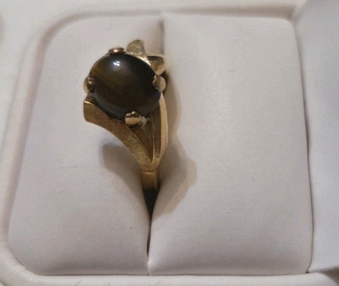 Vintage MGM Stamped 10KT GF Gold Filled Cabochon Tigers Eye Ring Size 7.25 W93