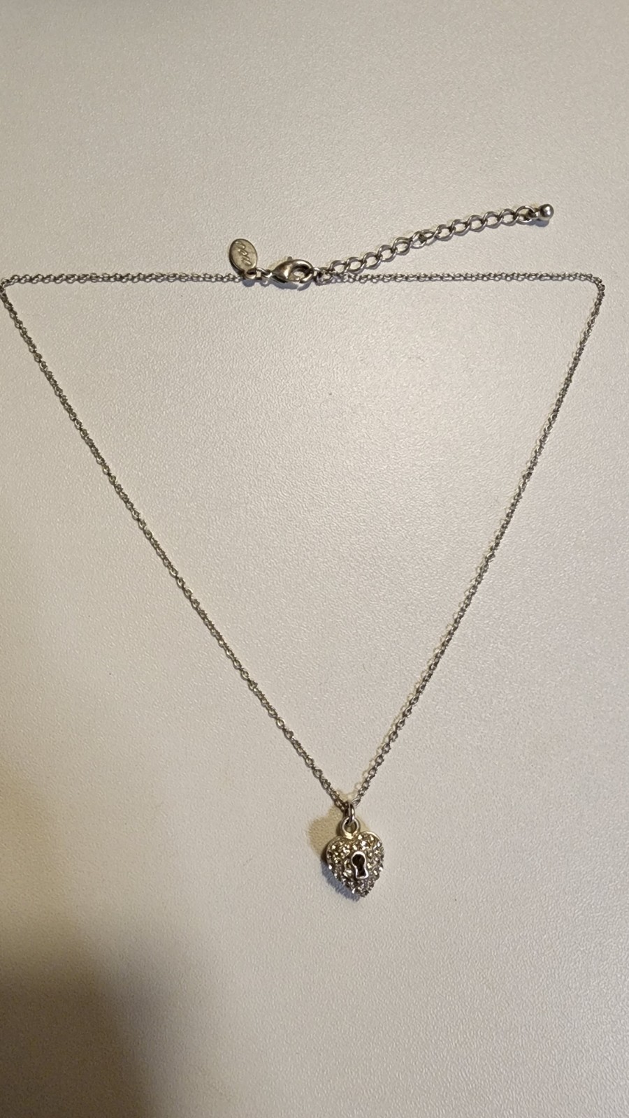 American Eagle AEO Silver Toned Necklace Crystal Rhinestone Keyhole Heart Signed
