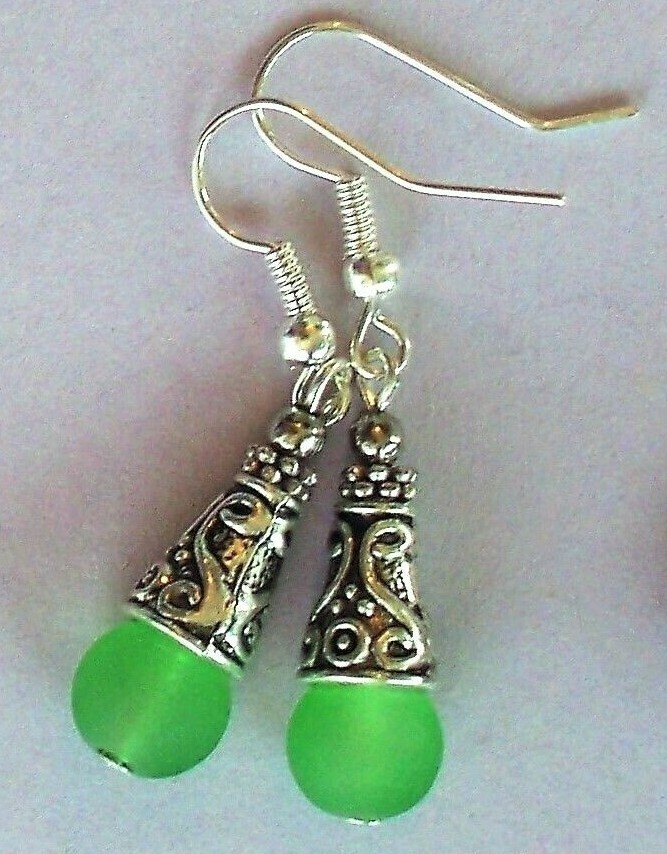GREEN BEACH FROST GLASS earring SP FISH HOOK artisan