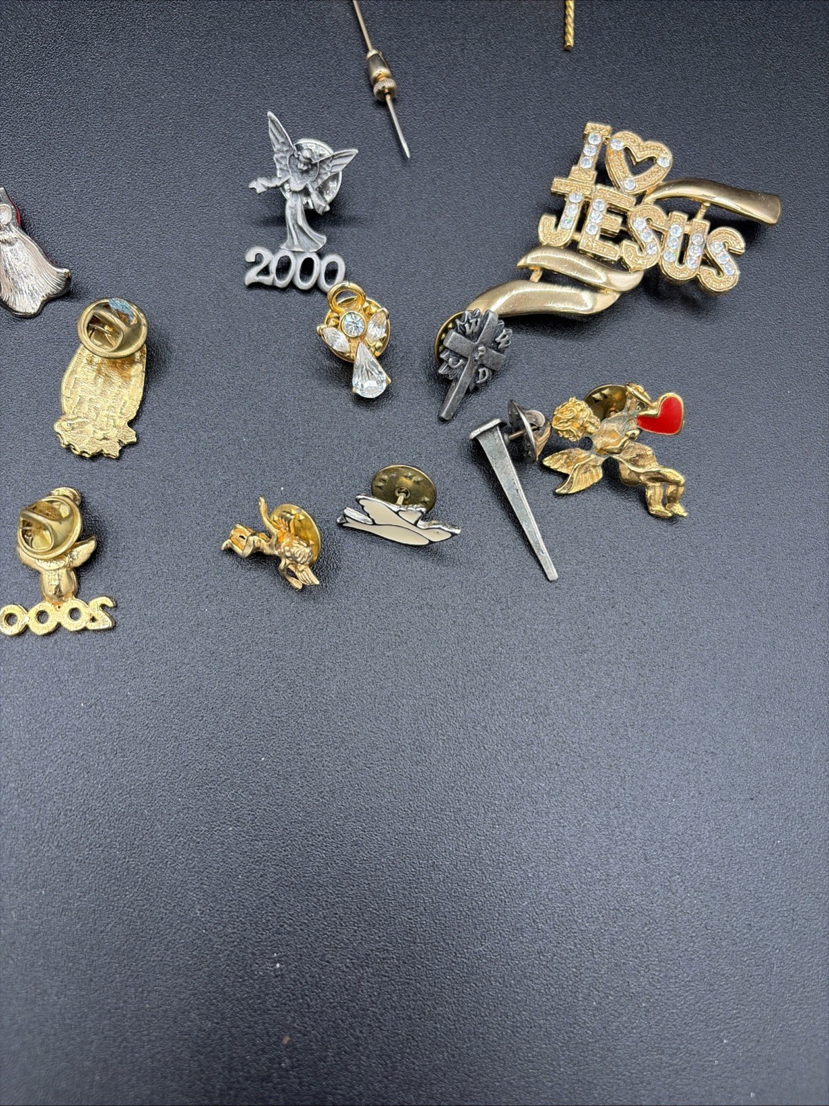 Vintage Lapel Pin Lot And Miscellaneous Jewelry Pieces – Faith Patriotic Health