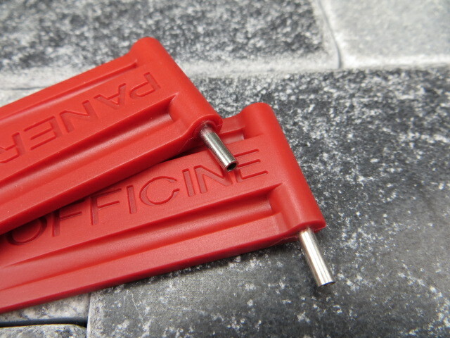 New 26mm PANERAI Rubber Strap Red Tang Band for 22mm Tongue Buckle x1