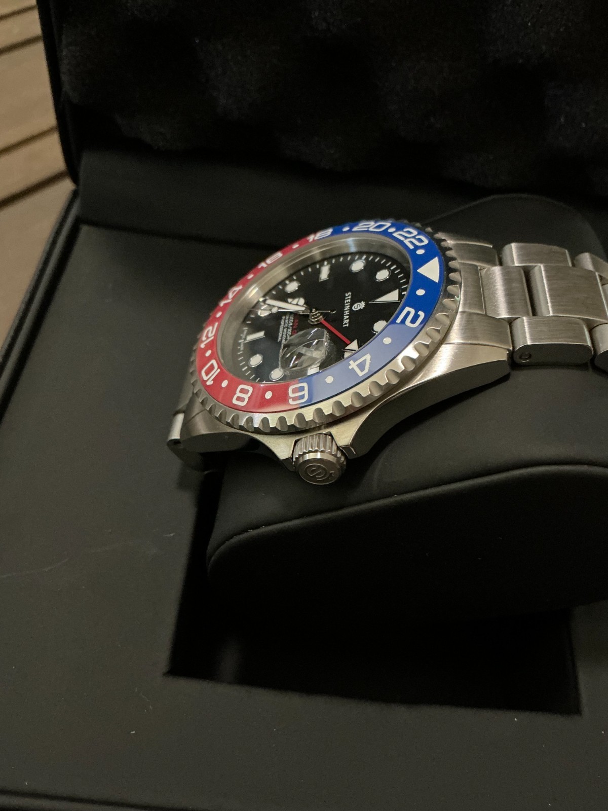 Steinhart Ocean One GMT Blue/Red Swiss 42mm Ceramic Bezel Diver Watch 103-1099