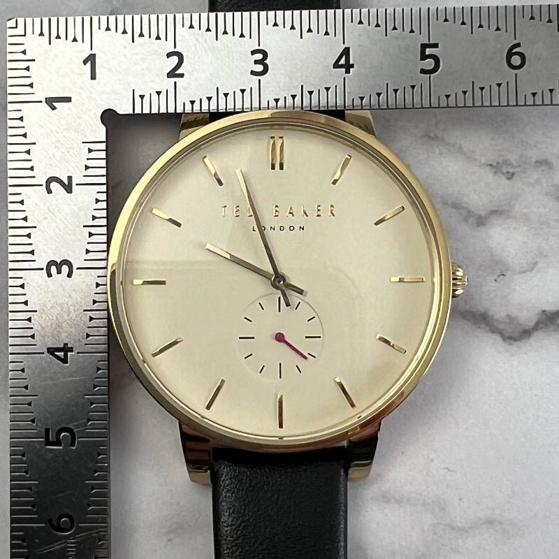 Condition New Battery Working Item TED BAKER Ladies Mens Wristwatch Quartz Small