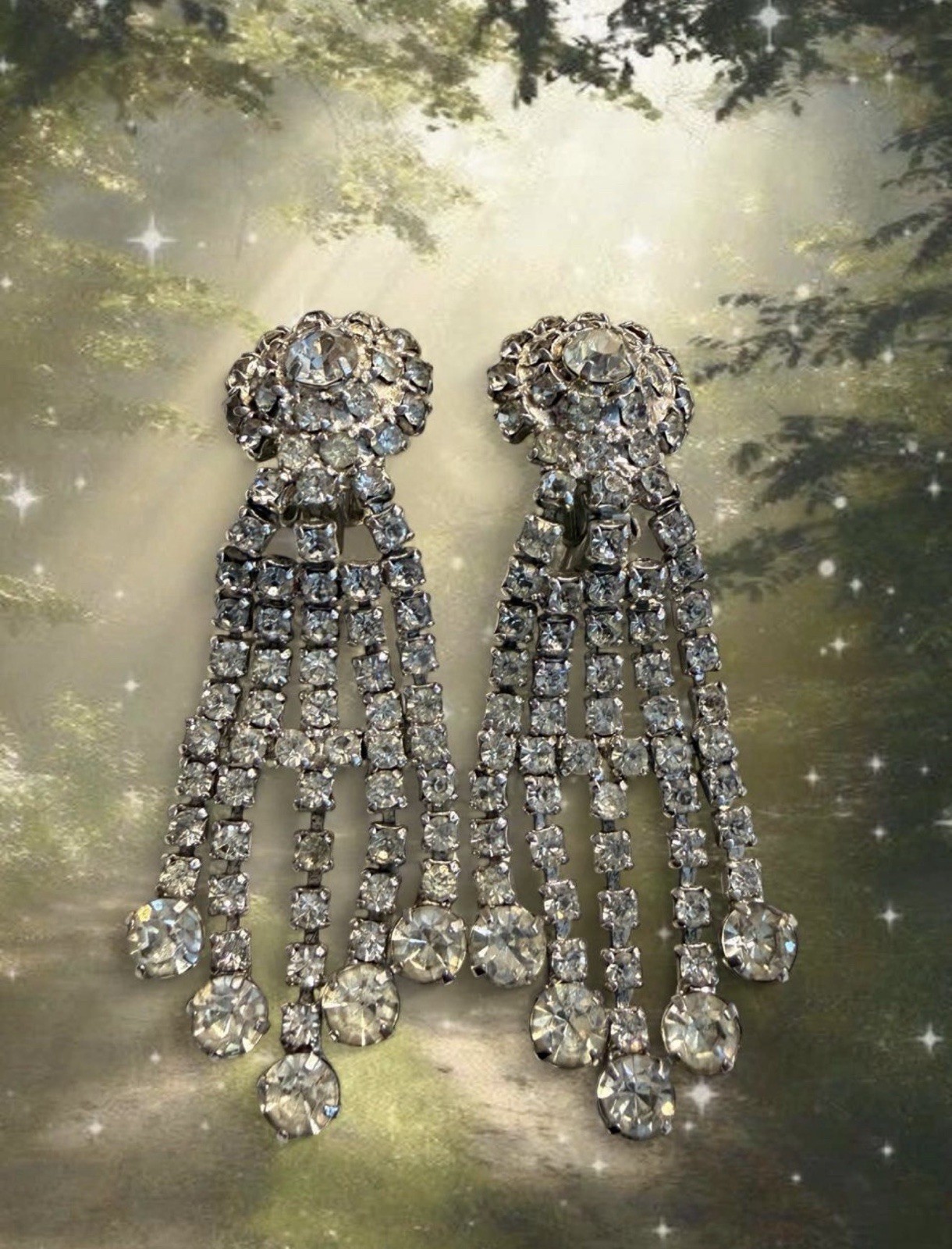 vintage 1950s silver tone glass rhinestone dangle clip on earrings