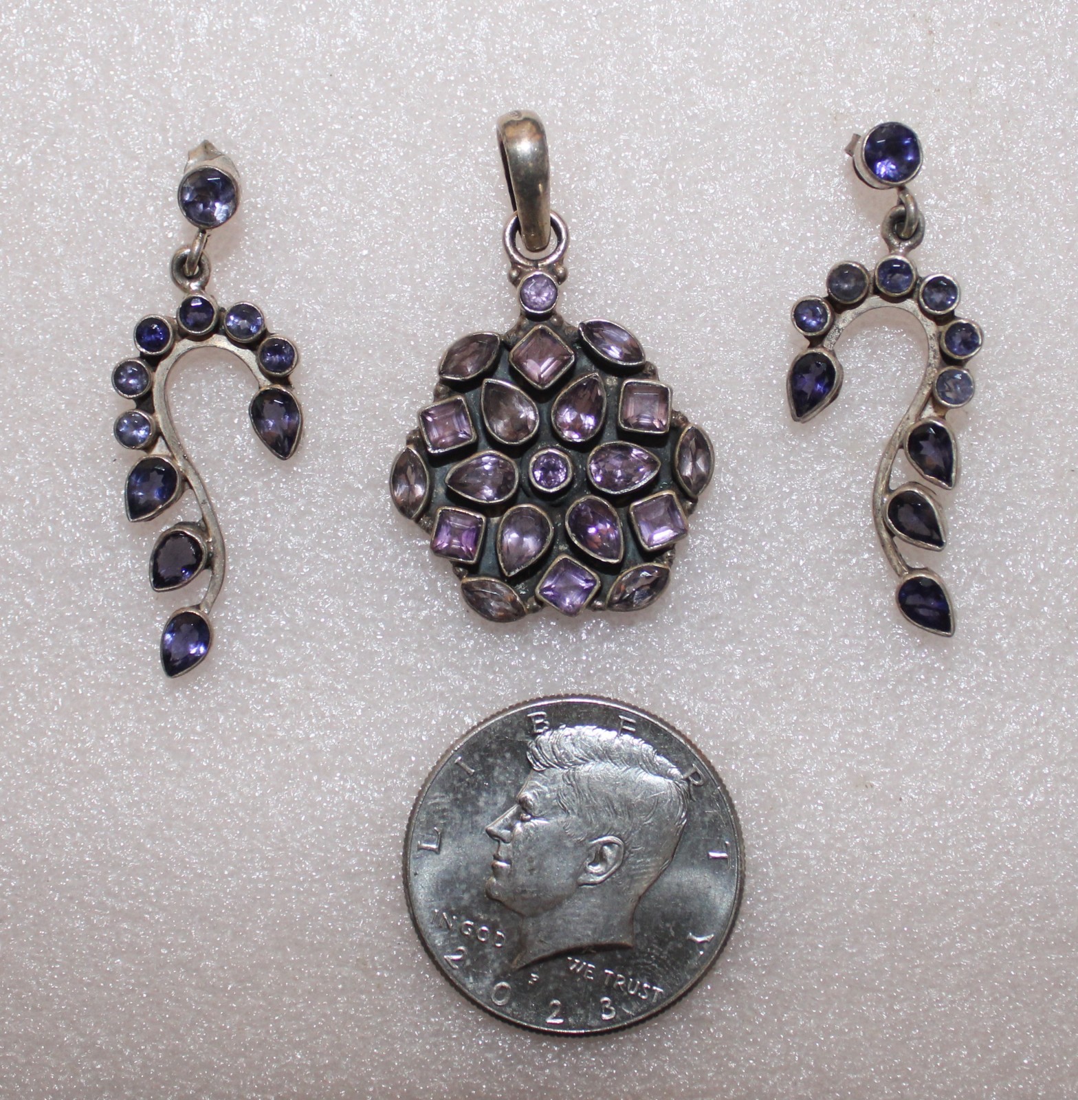 Pendant And Earrings 925 Silver , Marked 925 , Good Condition.