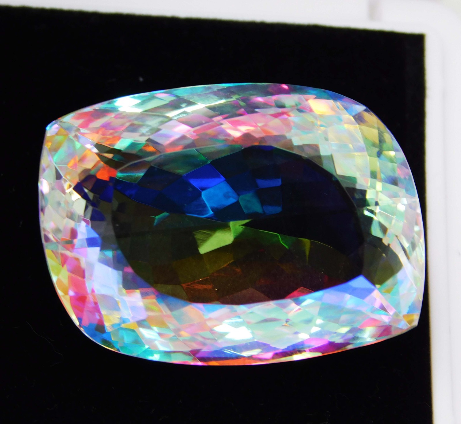 Flawless Natural Mystic Quartz 97.70 Ct Certified Rainbow Fancy Loose Gemstone