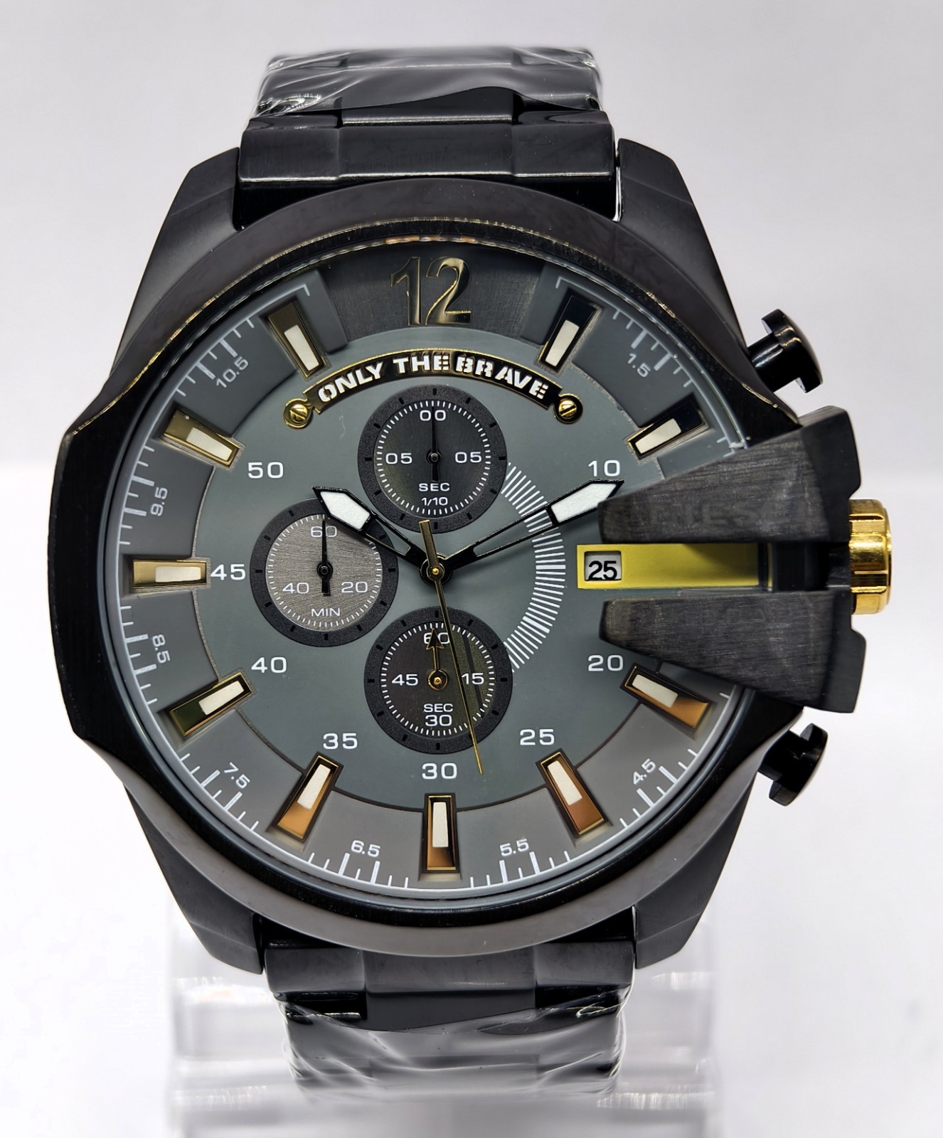 Awesome Diesel 10 Bar ”ONLY THE BRAVE” Chronograph Quartz Men’s Wrist Watch