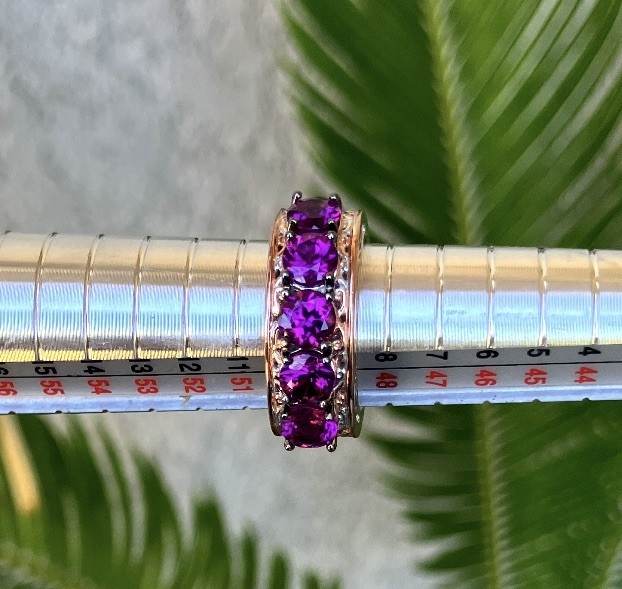 Gems En Vouge Micheal Valitutti 925 SS Gold Embraced Grape Garnet Ring