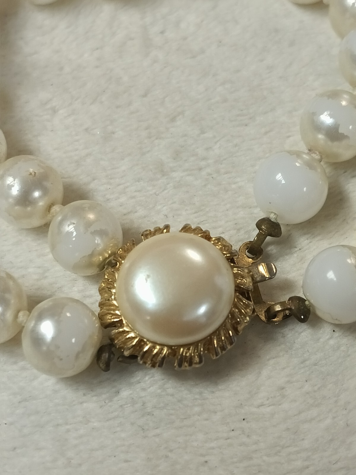 vintage Double Strand White Imitation Pearl Beaded Bracelet, 7 in, Box Clasp