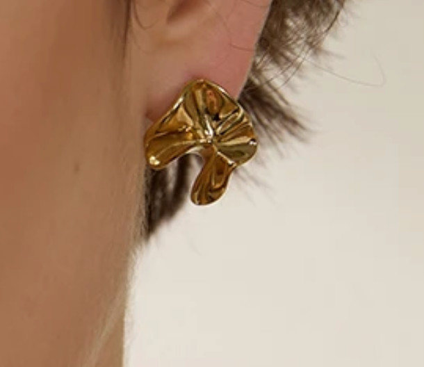 Stainless Steel Irregular Flower Stud Earrings