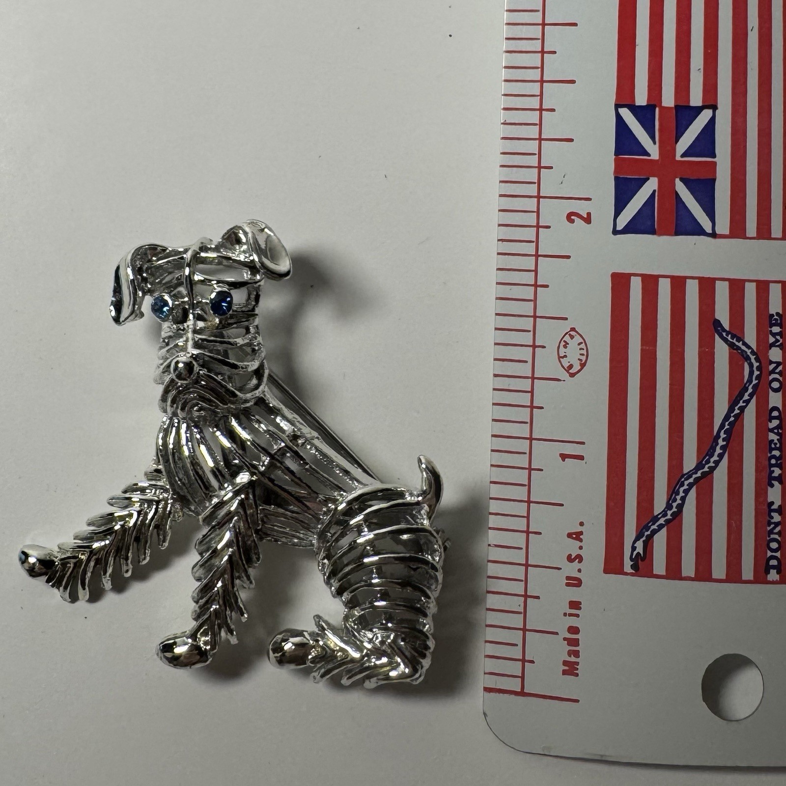 Vintages Gerry’s Silver Tone Dog Brooch Blue Rhinestone Eyes Animal Theme 2 Inch