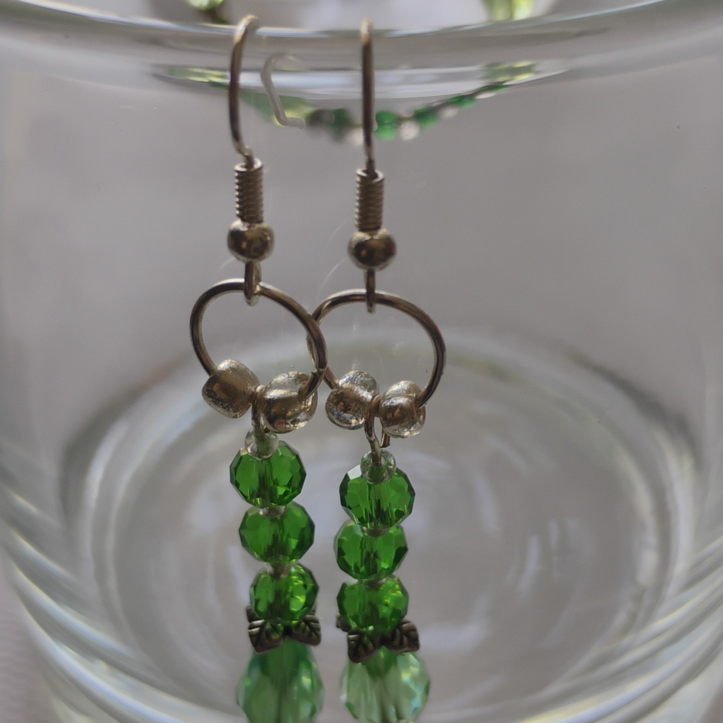 All Elegant Crystals necklace earrings Green briolette Glass Silver metal
