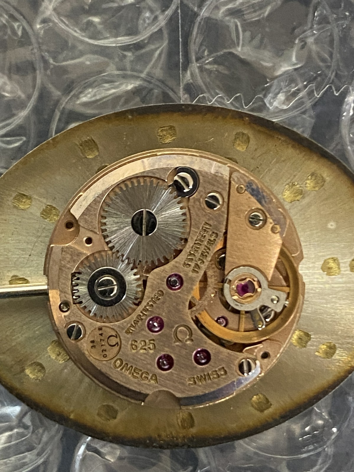 1974 OMEGA Geneve Cal.625 Manual Wind Gold Dial Oval Women’s Watch [Near MINT]