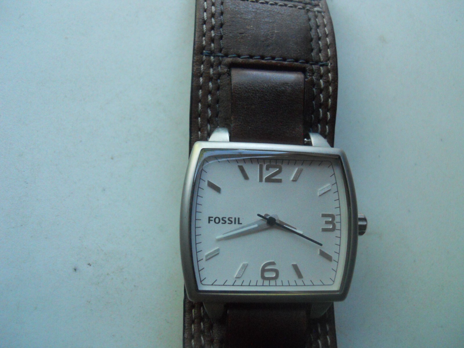 Fossil men’s wide brown leather.quartz,battery,water-resist & Analog dress watch