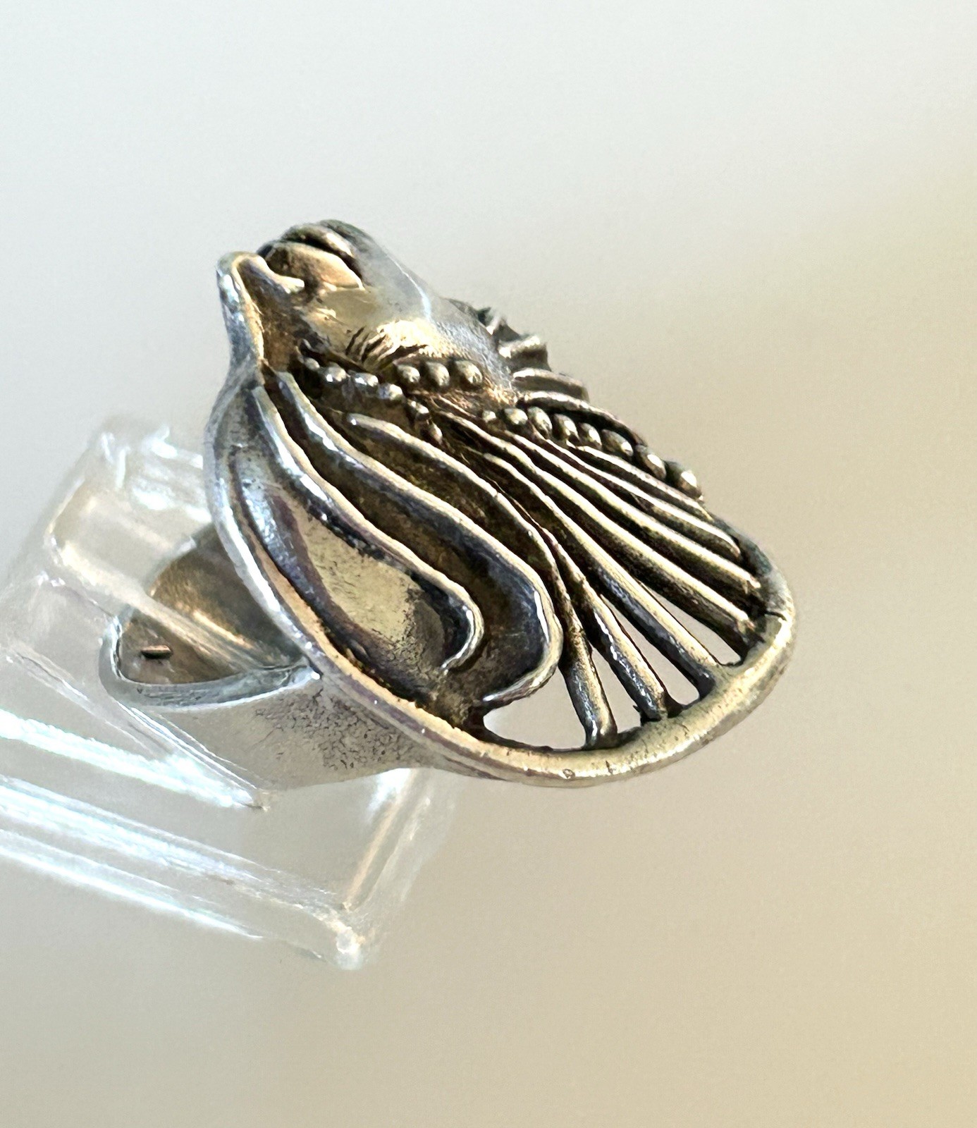 JANE VOORHEES Artist Sterling Silver Face Design Ring Size 6.5