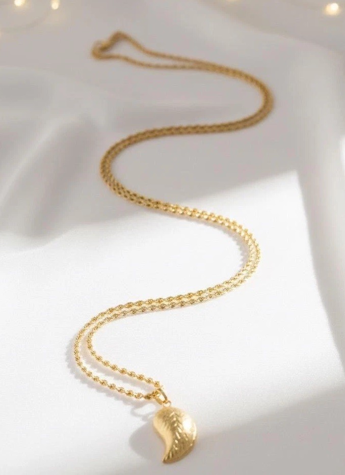 ‏Gold Plated Leaf Necklace Women Minimalist Pendant Nature Jewelry Gift