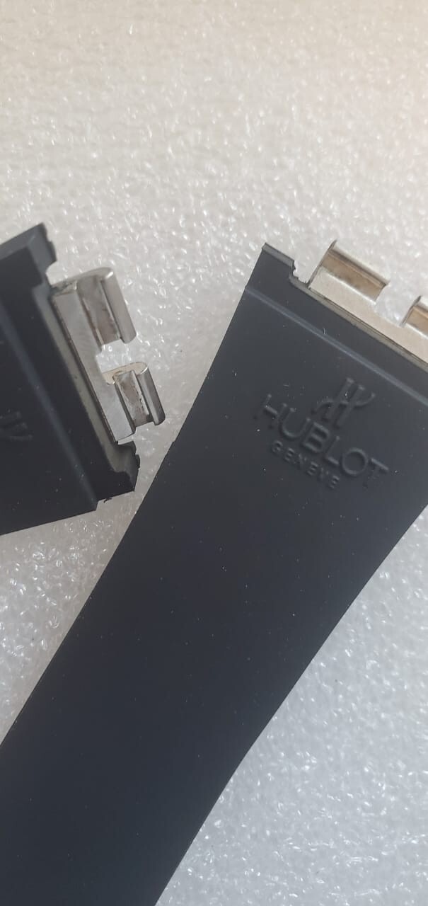 OEM Hublot Big Bang Unico 45mm 28mm x 22mm Black Premium Rubber Watch Strap