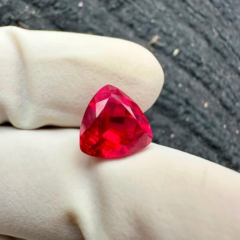 9.08 Ct Certified Natural Red Ruby Trillion Cut Loose Jewelry Gemstone AAA