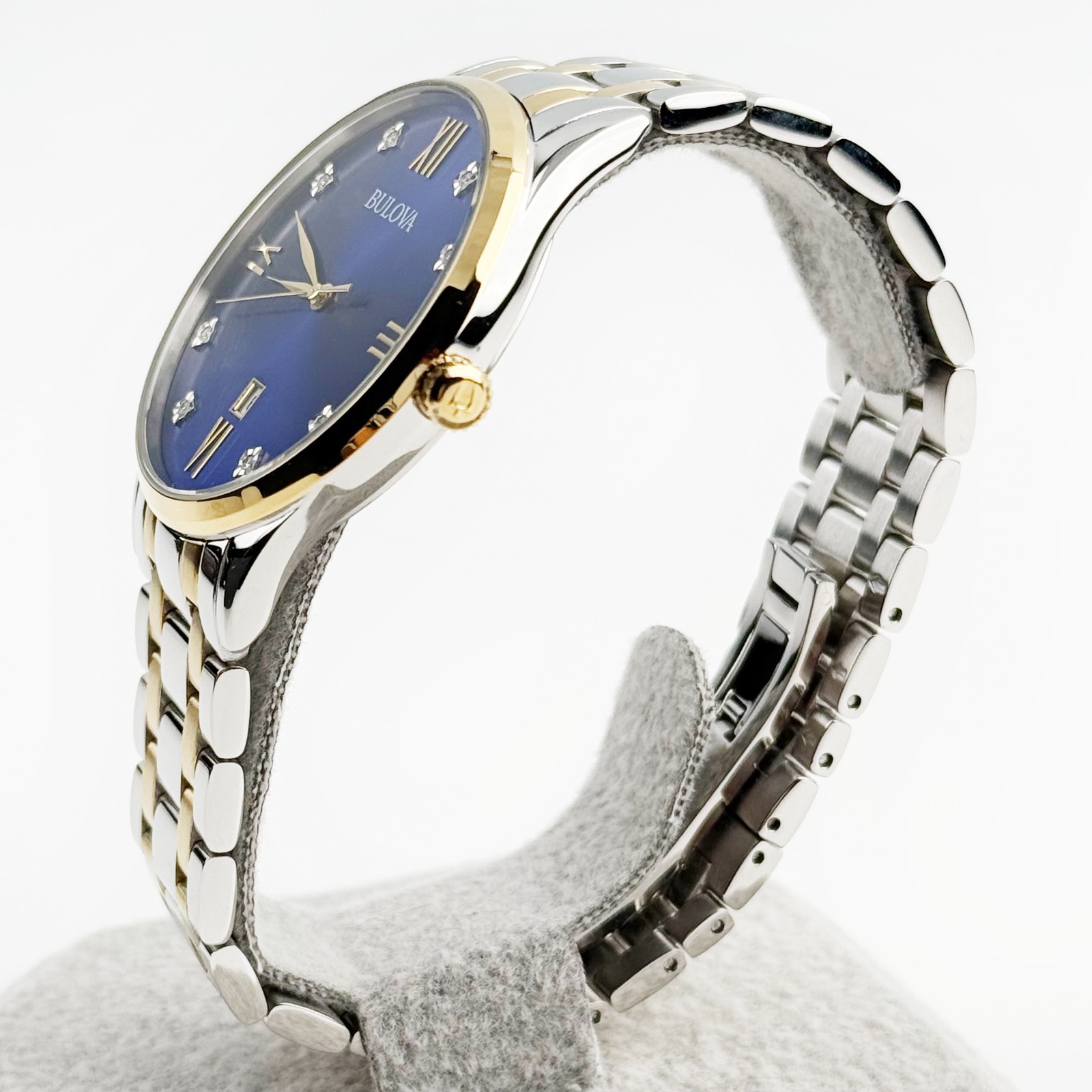 Bulova Diamond Classic Luxury Date Formal Quartz Men’s Watch 40 mm 98D130