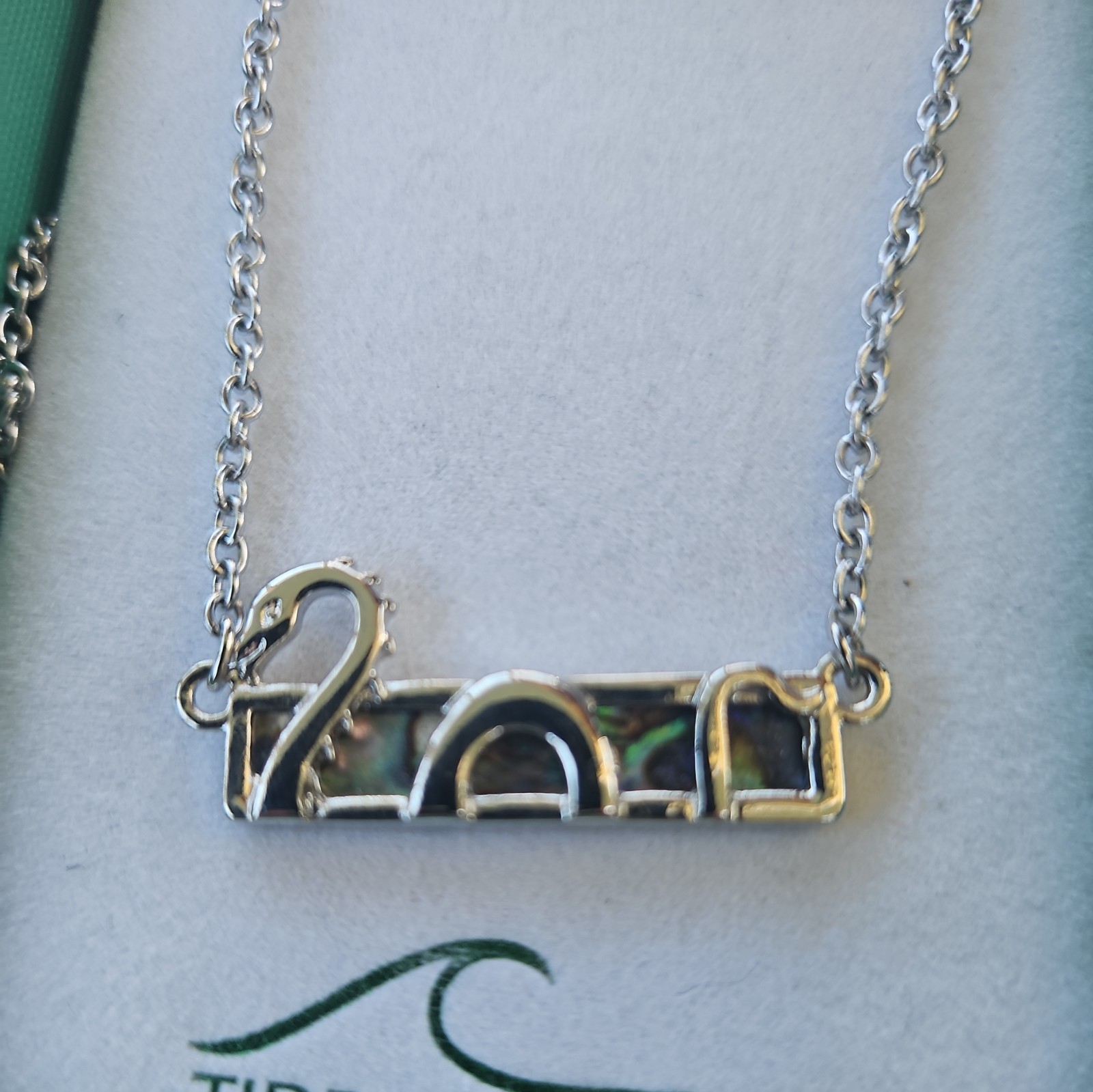 Tide Jewellery Women’s Pua shell Lockness Monster pendant