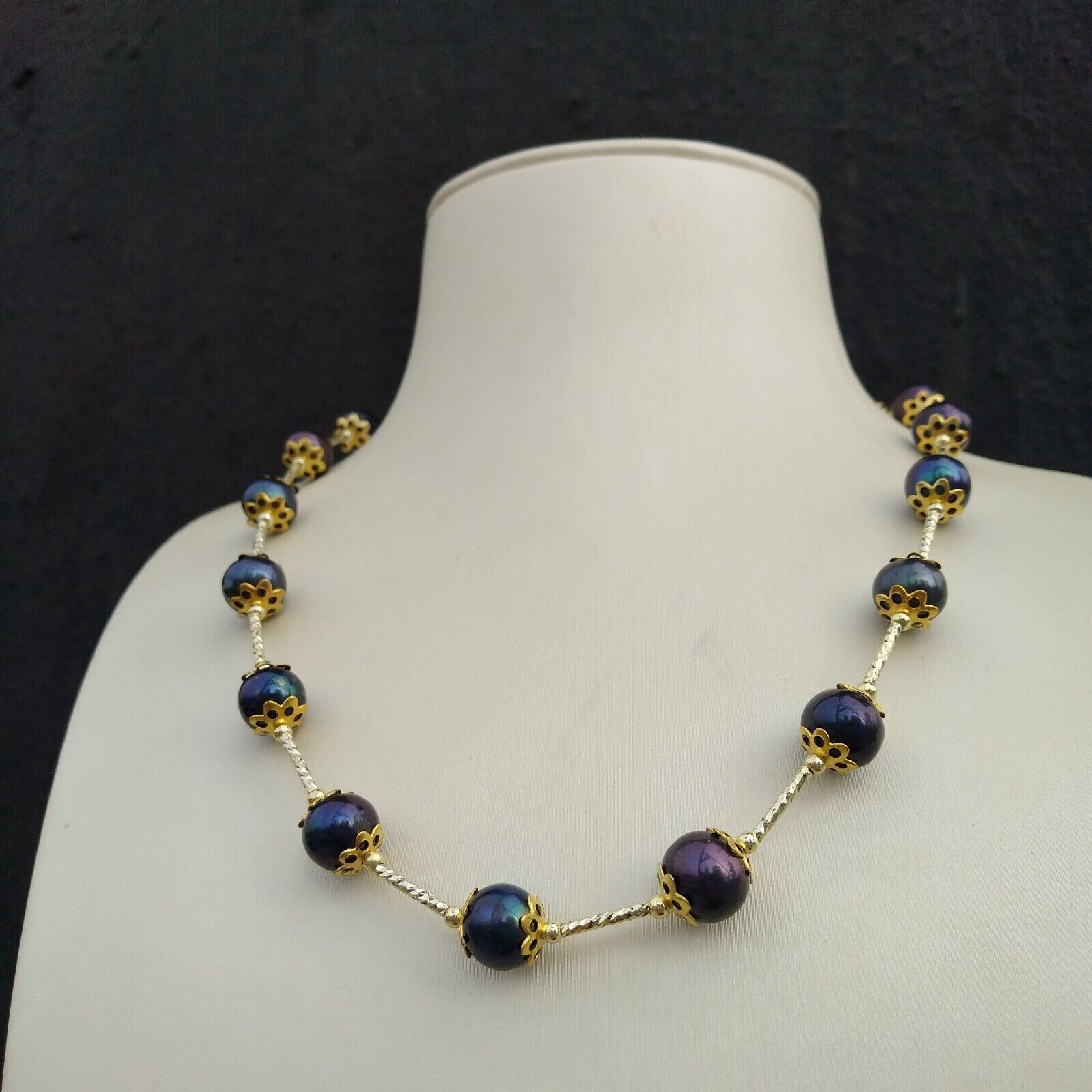 19″ Hot AAA + 9-10 mm Black ROUND South Sea Pearl Necklace 14k Yellew Gold