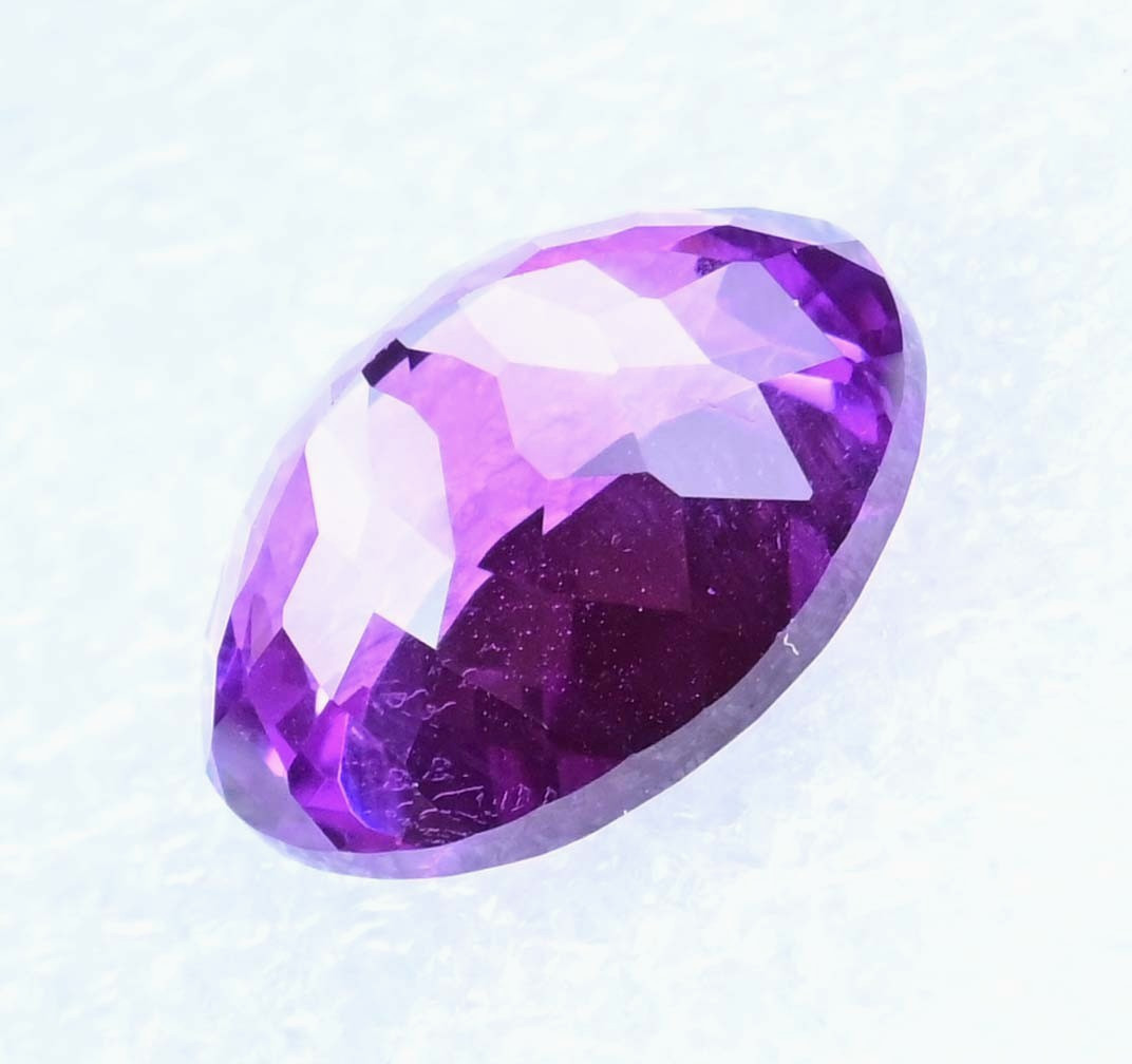 20.35 Ct Natural Boysenberry Sapphire Oval Certified Flawless Loose Gemstone