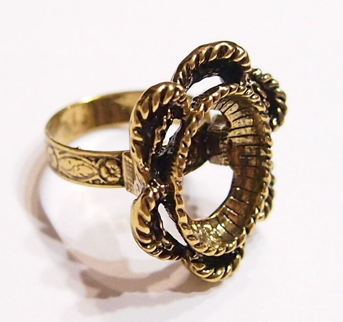 6 -18x13mm Antique Gold Victorian Twisted Rope Floral Adjustable Ring Setting