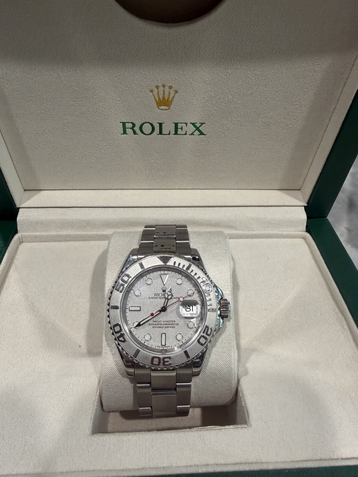 Rolex Yacht-Master 16622 Grey Rhodium Dial Platinum / Steel 40mm Men’s Watch